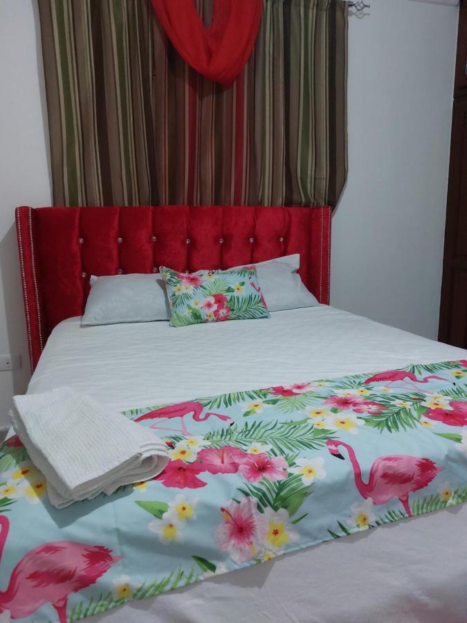 El Aplatanao Hotel Pedernales Buitenkant foto